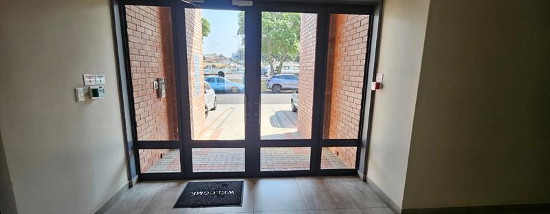 To Let Commercial Property for Rent in Brackenfell Western Cape